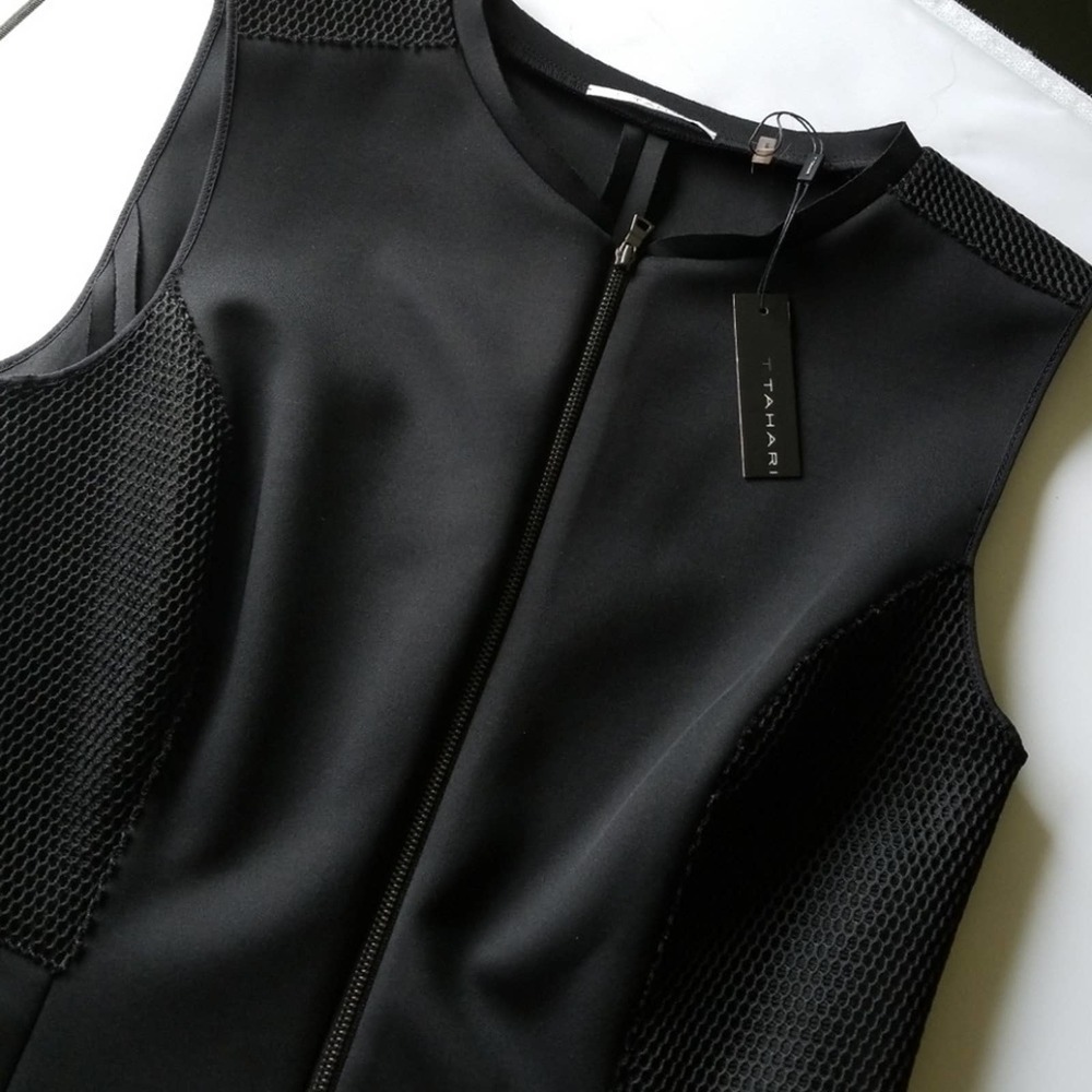 NEW! T TAHARI Tristen Black Sleeveless Fit And Flare Zip-Up Dress 8. - Picture 8 of 8